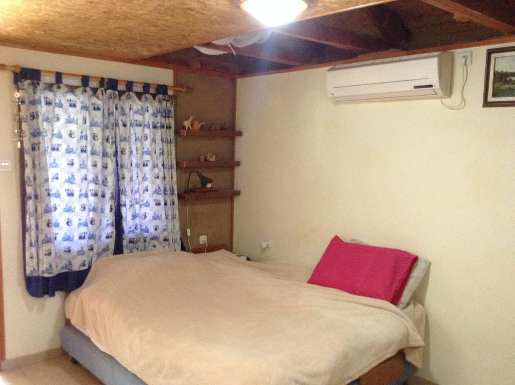 Dutch Farm Israel Bed & Breakfast Sede Zevi Exterior photo