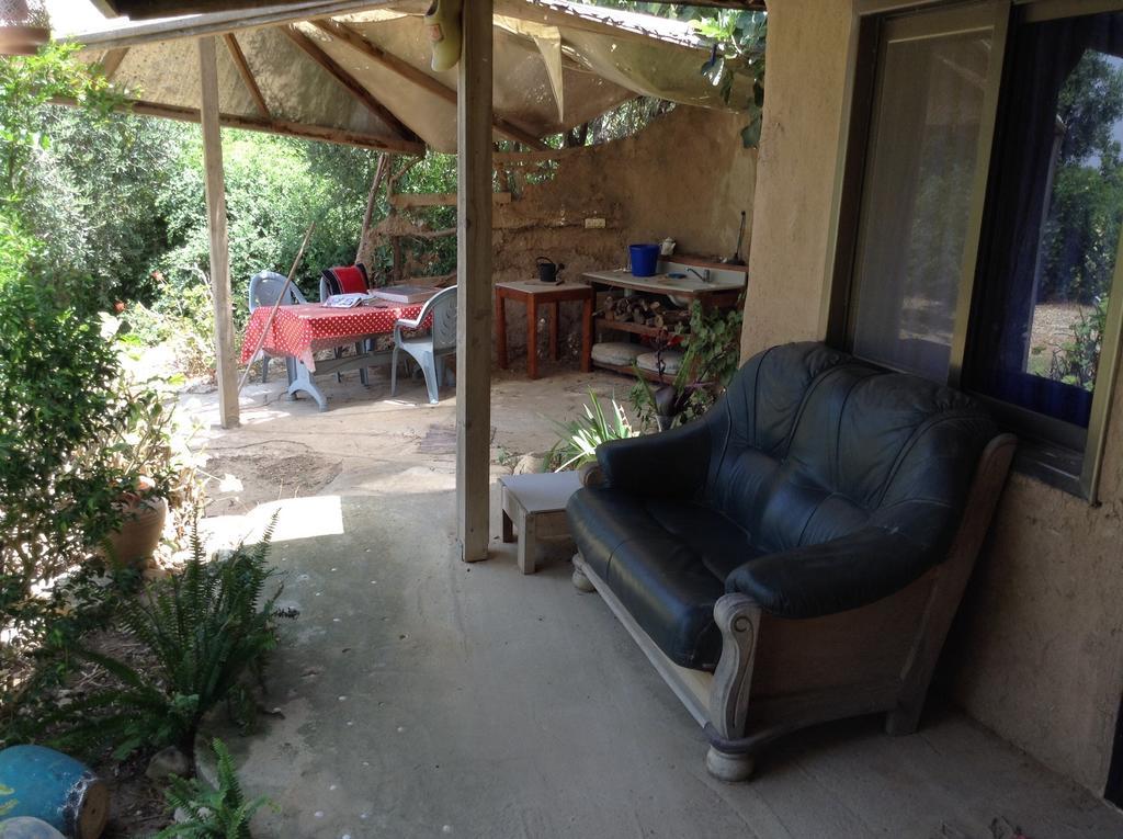 Dutch Farm Israel Bed & Breakfast Sede Zevi Exterior photo