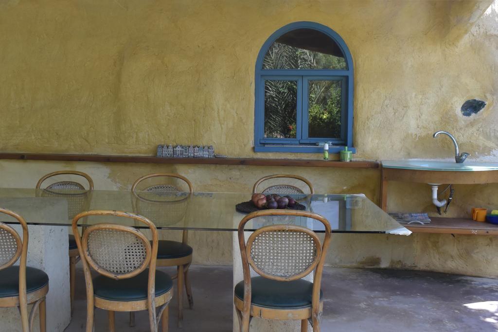 Dutch Farm Israel Bed & Breakfast Sede Zevi Exterior photo